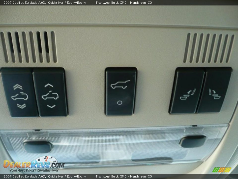 2007 Cadillac Escalade AWD Quicksilver / Ebony/Ebony Photo #22