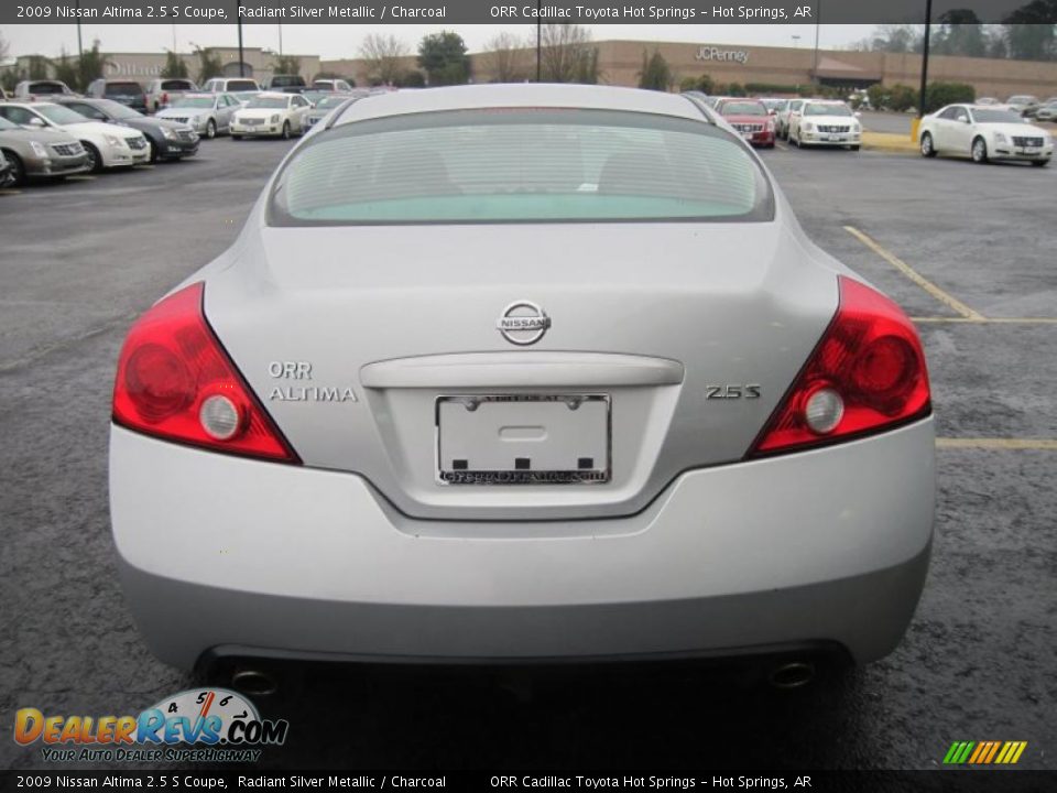 2009 Nissan Altima 2.5 S Coupe Radiant Silver Metallic / Charcoal Photo #5