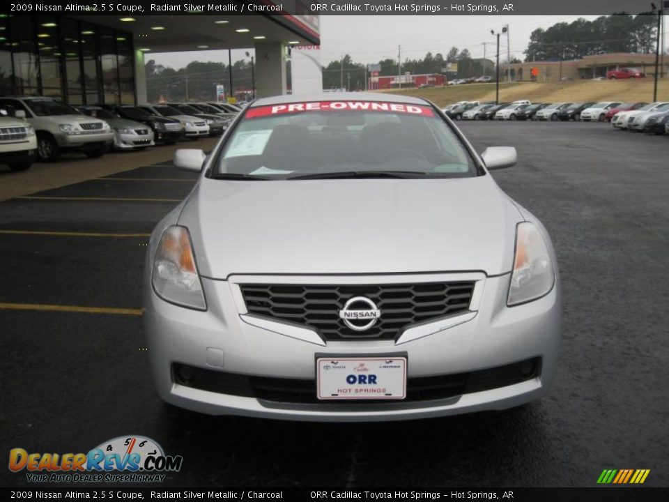 2009 Nissan Altima 2.5 S Coupe Radiant Silver Metallic / Charcoal Photo #6