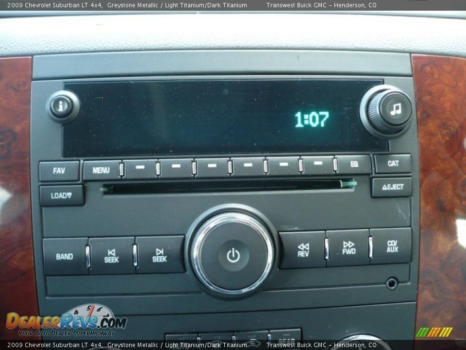 2009 Chevrolet Suburban LT 4x4 Greystone Metallic / Light Titanium/Dark Titanium Photo #8