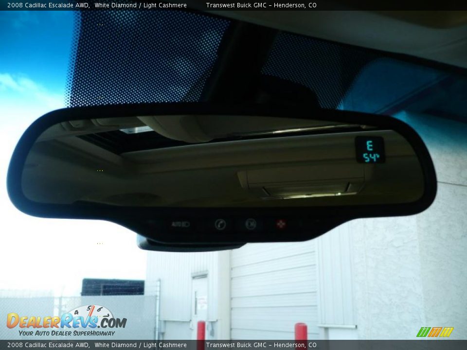 2008 Cadillac Escalade AWD White Diamond / Light Cashmere Photo #23