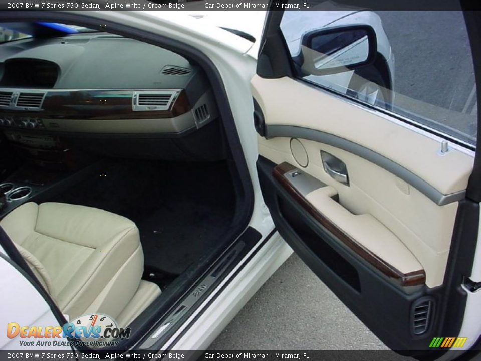 2007 BMW 7 Series 750i Sedan Alpine White / Cream Beige Photo #11