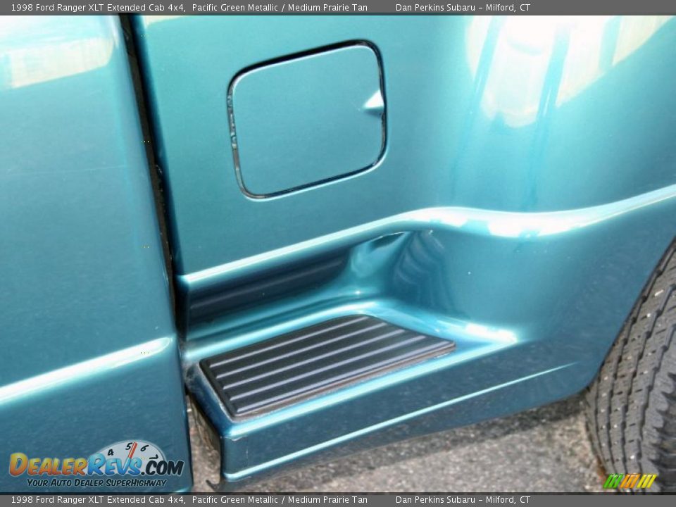 1998 Ford Ranger XLT Extended Cab 4x4 Pacific Green Metallic / Medium Prairie Tan Photo #19