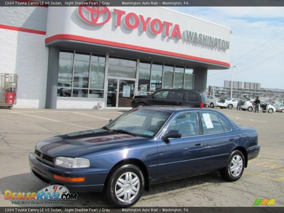 1994 Toyota Camry LE V6 Sedan Night Shadow Pearl / Gray Photo #1