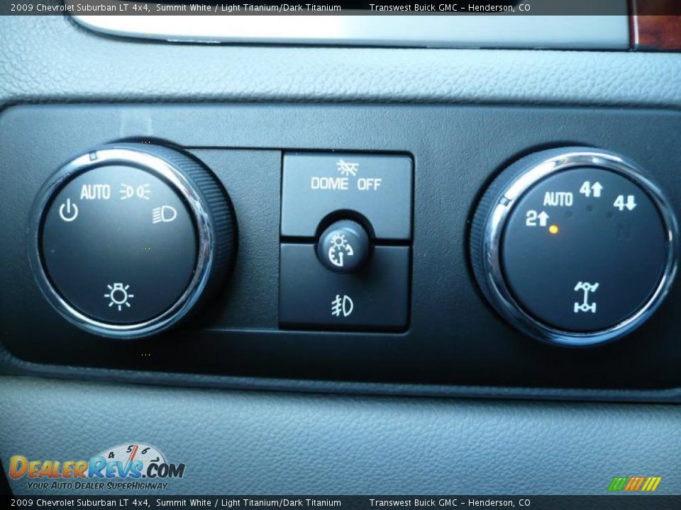 2009 Chevrolet Suburban LT 4x4 Summit White / Light Titanium/Dark Titanium Photo #21