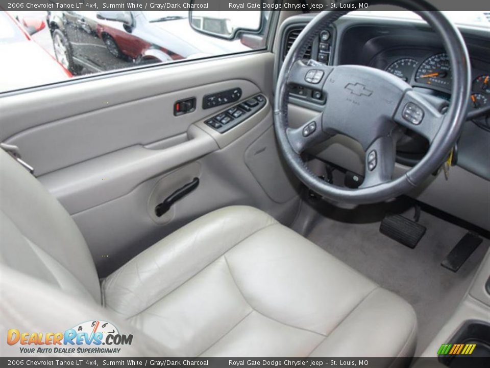 2006 Chevrolet Tahoe LT 4x4 Summit White / Gray/Dark Charcoal Photo #11