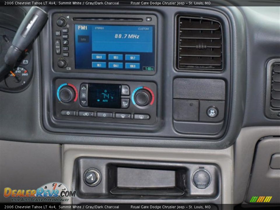 2006 Chevrolet Tahoe LT 4x4 Summit White / Gray/Dark Charcoal Photo #12