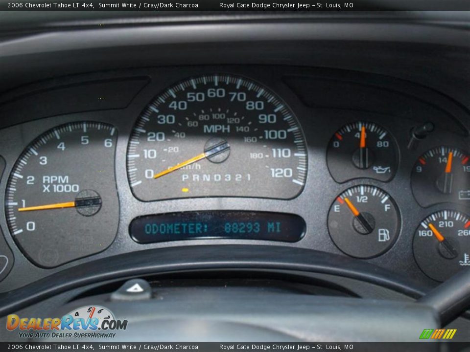 2006 Chevrolet Tahoe LT 4x4 Summit White / Gray/Dark Charcoal Photo #14