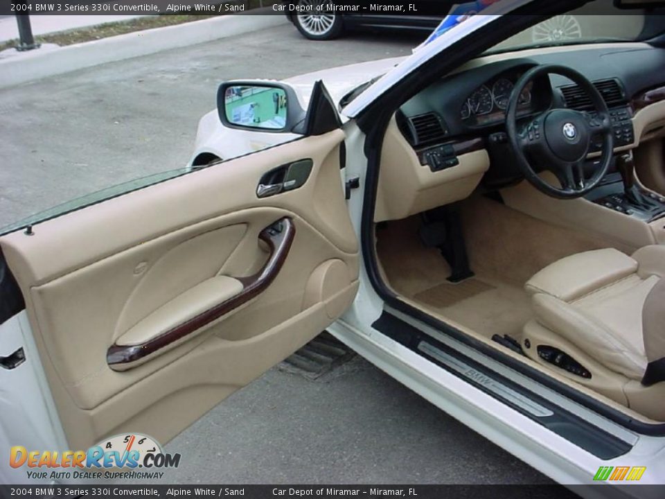 2004 BMW 3 Series 330i Convertible Alpine White / Sand Photo #10