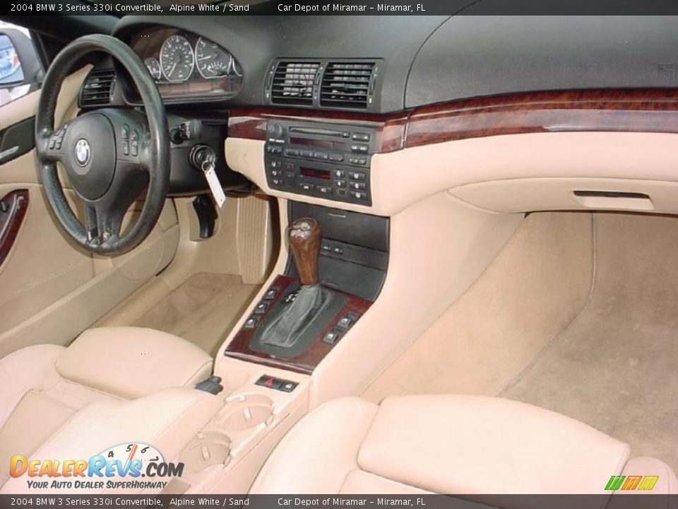 2004 BMW 3 Series 330i Convertible Alpine White / Sand Photo #15