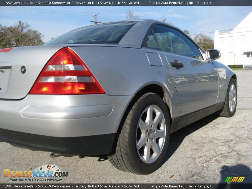 1998 Mercedes-Benz SLK 230 Kompressor Roadster Brilliant Silver Metallic / Salsa Red Photo #10