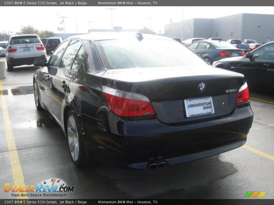 2007 BMW 5 Series 530i Sedan Jet Black / Beige Photo #2