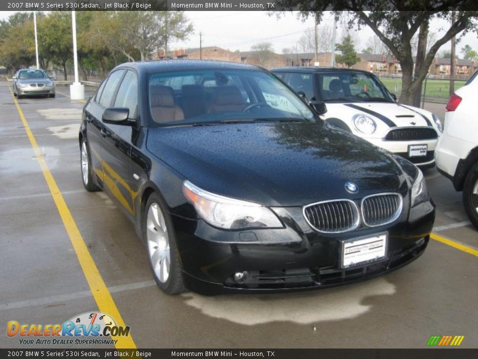 2007 BMW 5 Series 530i Sedan Jet Black / Beige Photo #4