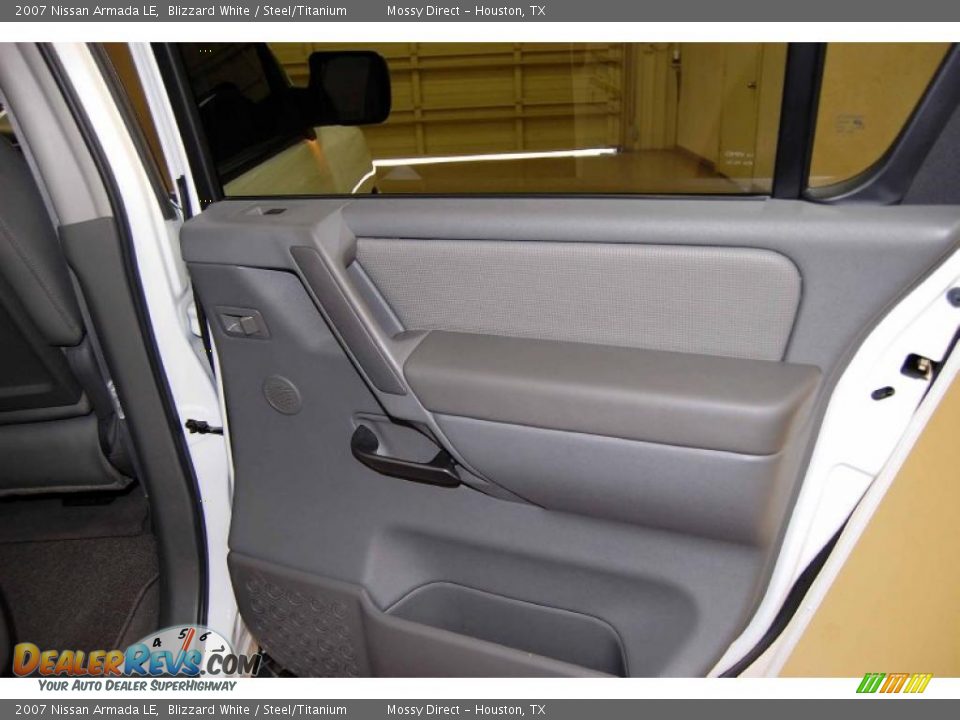 2007 Nissan Armada LE Blizzard White / Steel/Titanium Photo #24