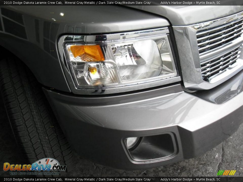 2010 Dodge Dakota Laramie Crew Cab Mineral Gray Metallic / Dark Slate Gray/Medium Slate Gray Photo #4