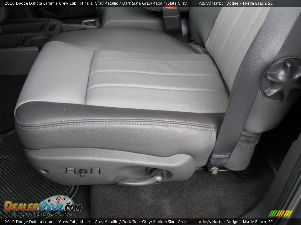 2010 Dodge Dakota Laramie Crew Cab Mineral Gray Metallic / Dark Slate Gray/Medium Slate Gray Photo #15