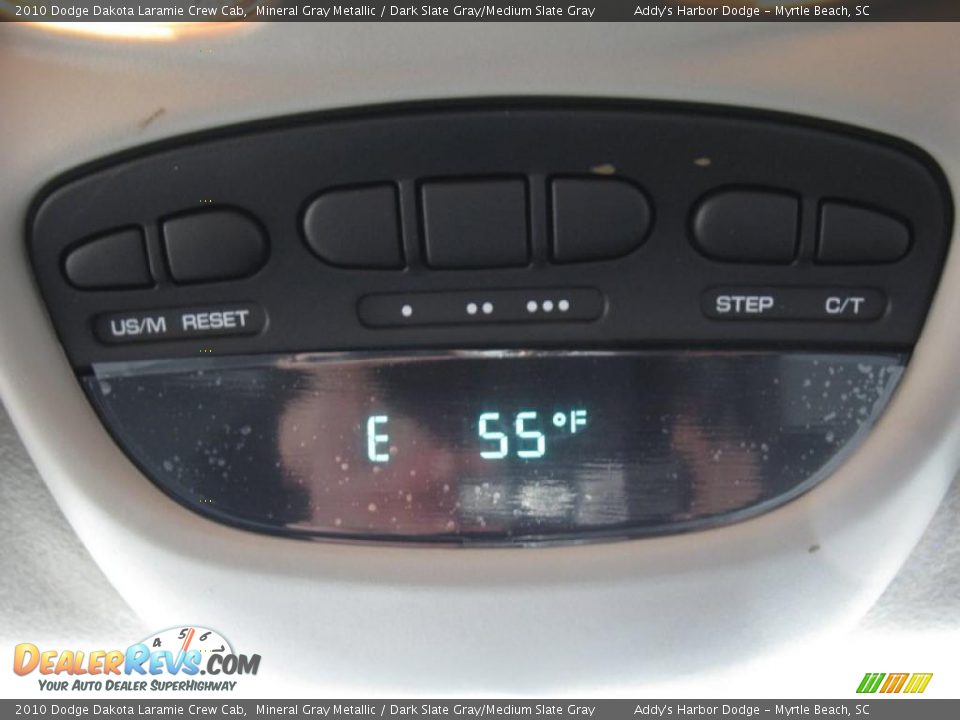 2010 Dodge Dakota Laramie Crew Cab Mineral Gray Metallic / Dark Slate Gray/Medium Slate Gray Photo #24