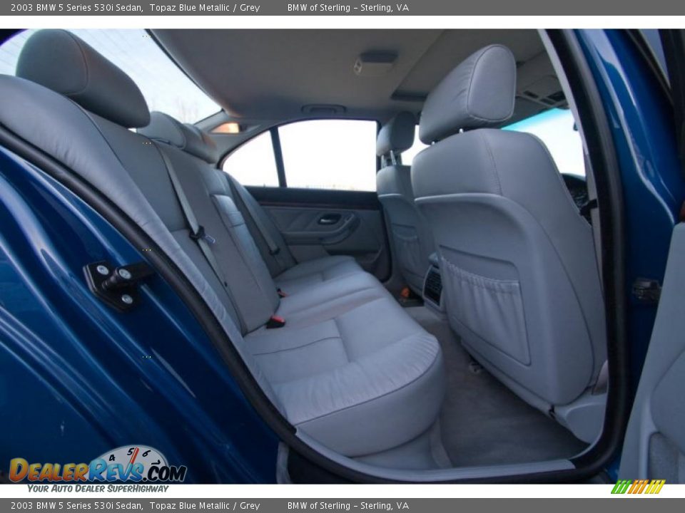 2003 BMW 5 Series 530i Sedan Topaz Blue Metallic / Grey Photo #12