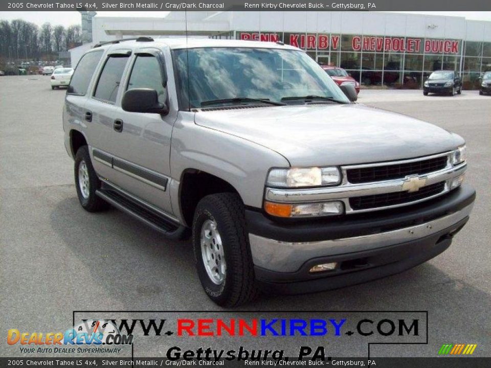 2005 Chevrolet Tahoe LS 4x4 Silver Birch Metallic / Gray/Dark Charcoal Photo #1