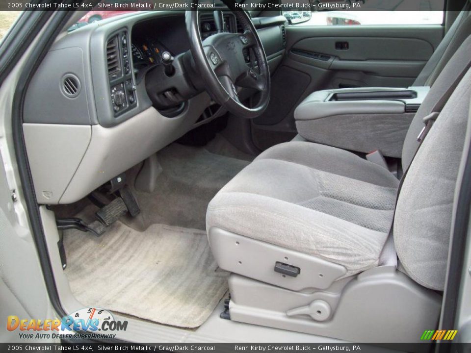 2005 Chevrolet Tahoe LS 4x4 Silver Birch Metallic / Gray/Dark Charcoal Photo #19