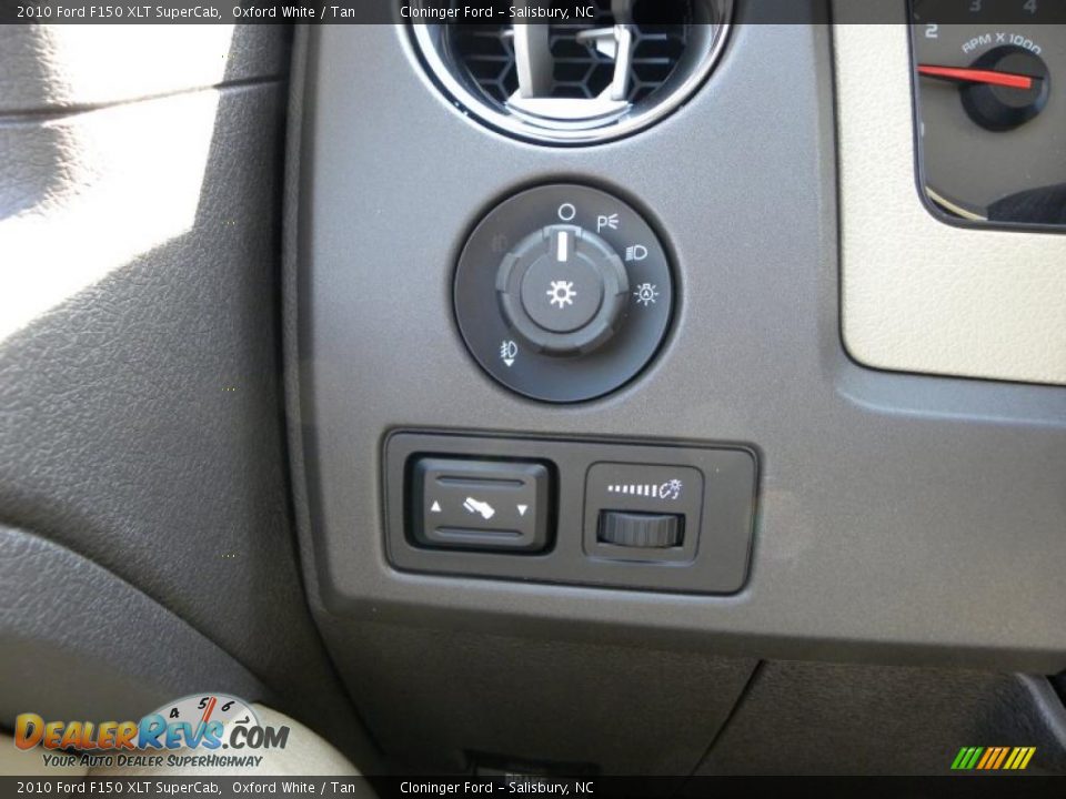 2010 Ford F150 XLT SuperCab Oxford White / Tan Photo #25