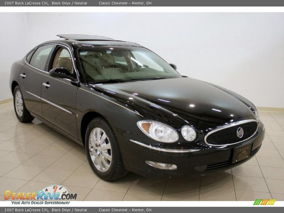 2007 Buick LaCrosse CXL Black Onyx / Neutral Photo #1
