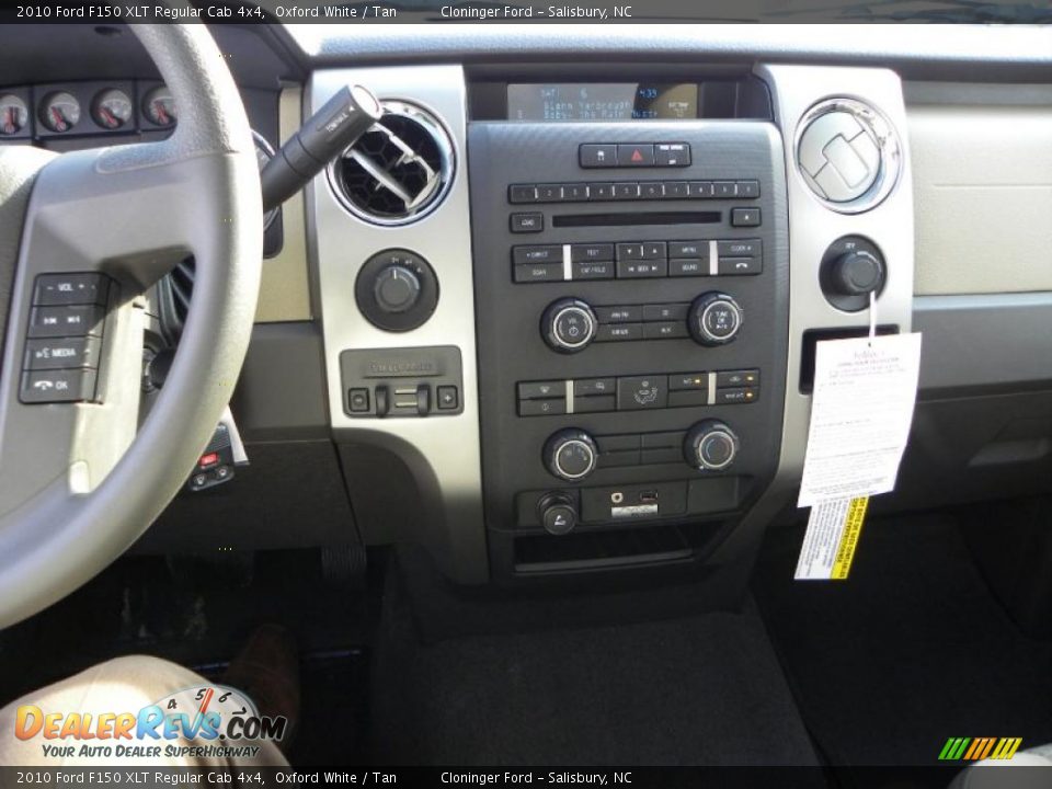 2010 Ford F150 XLT Regular Cab 4x4 Oxford White / Tan Photo #25
