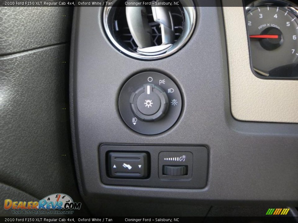 2010 Ford F150 XLT Regular Cab 4x4 Oxford White / Tan Photo #26