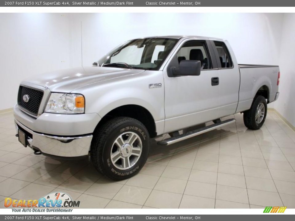 2007 Ford F150 XLT SuperCab 4x4 Silver Metallic / Medium/Dark Flint Photo #3