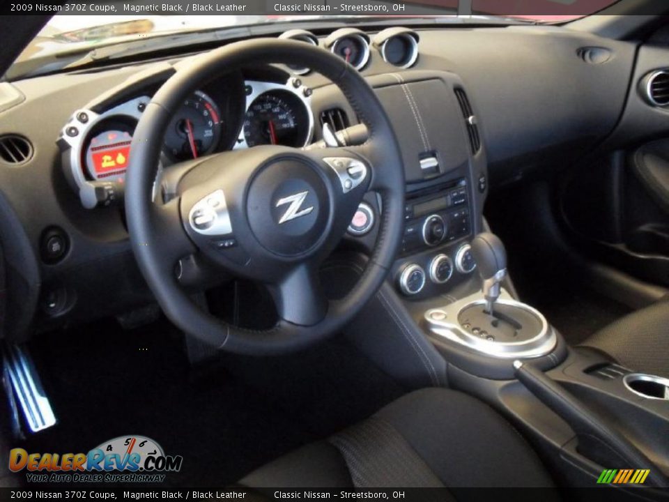 2009 Nissan 370Z Coupe Magnetic Black / Black Leather Photo #7