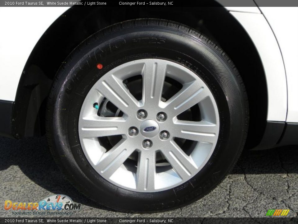2010 Ford Taurus SE White Suede Metallic / Light Stone Photo #13