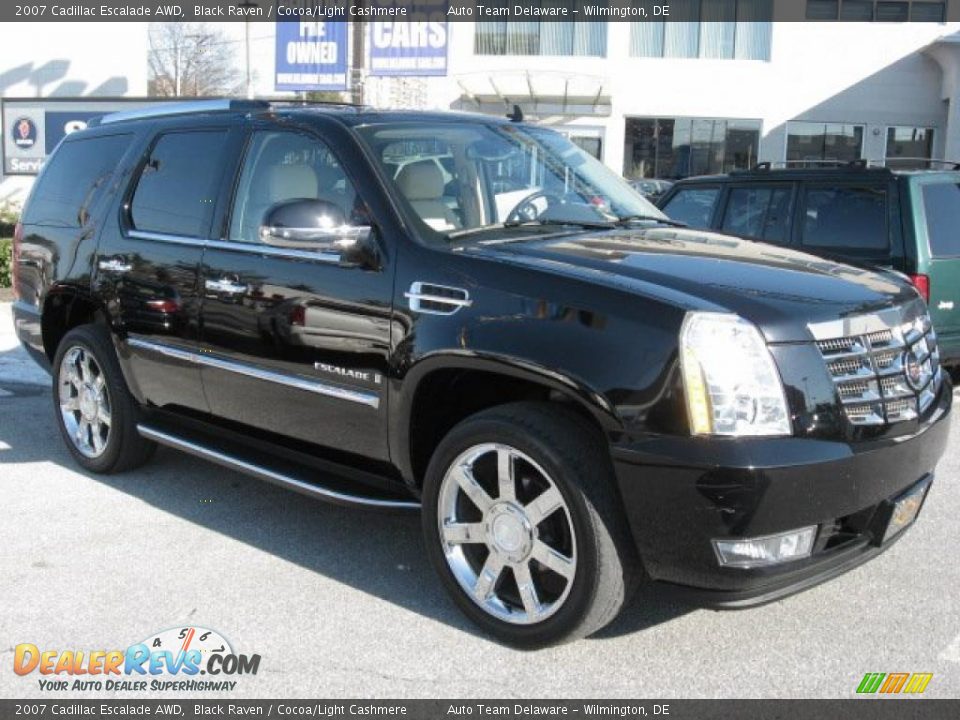 2007 Cadillac Escalade AWD Black Raven / Cocoa/Light Cashmere Photo #4