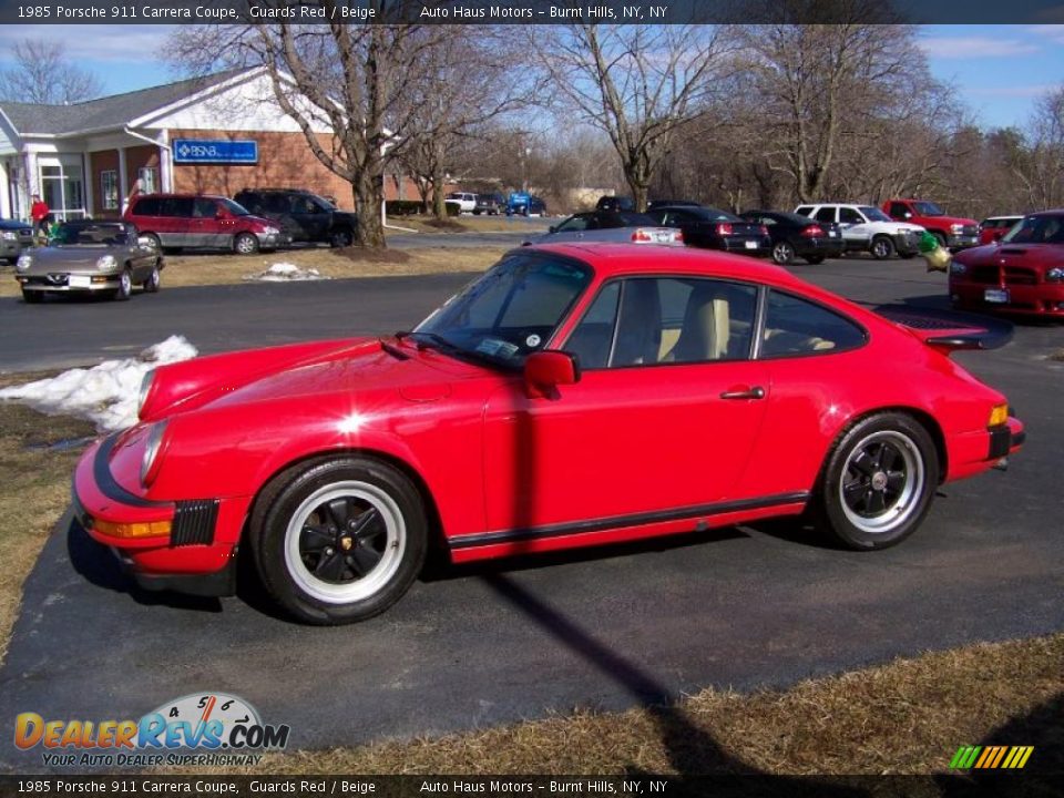 1985 Porsche 911 Carrera Coupe Guards Red / Beige Photo #8