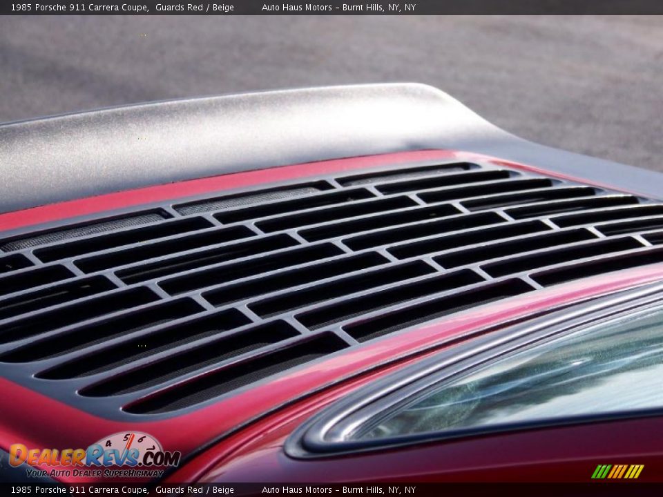 1985 Porsche 911 Carrera Coupe Guards Red / Beige Photo #13