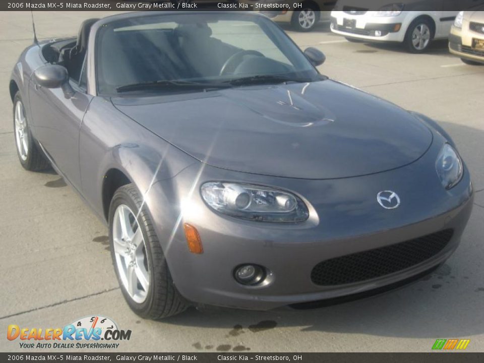 2006 Mazda MX-5 Miata Roadster Galaxy Gray Metallic / Black Photo #4