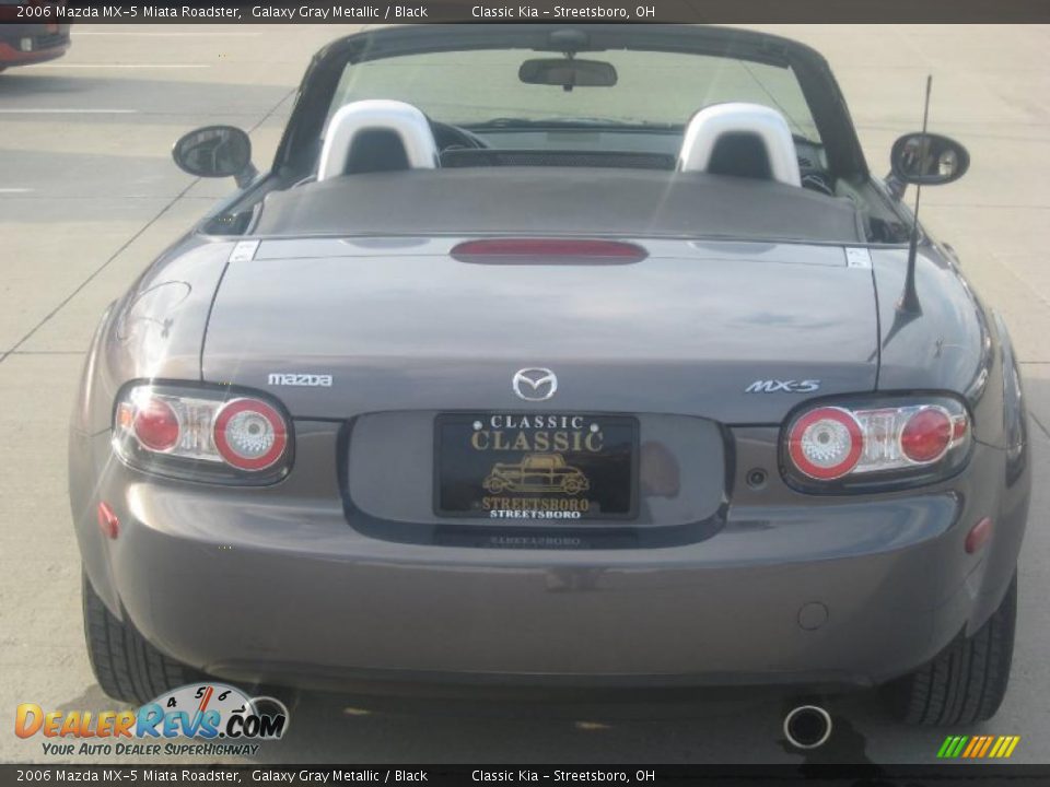 2006 Mazda MX-5 Miata Roadster Galaxy Gray Metallic / Black Photo #7
