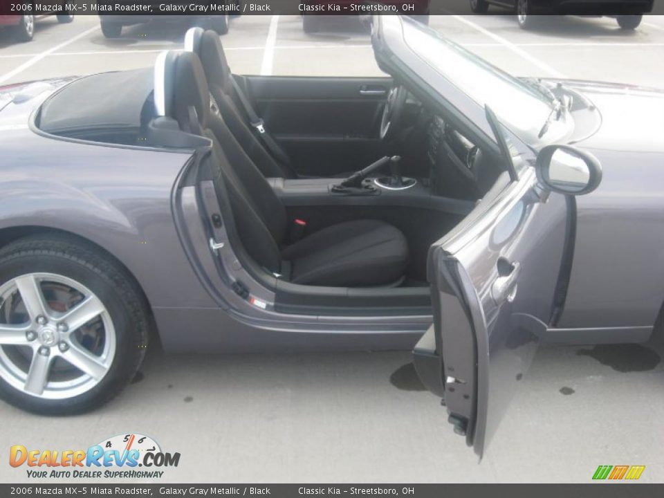 2006 Mazda MX-5 Miata Roadster Galaxy Gray Metallic / Black Photo #19