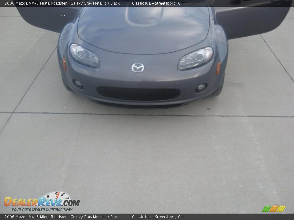 2006 Mazda MX-5 Miata Roadster Galaxy Gray Metallic / Black Photo #23