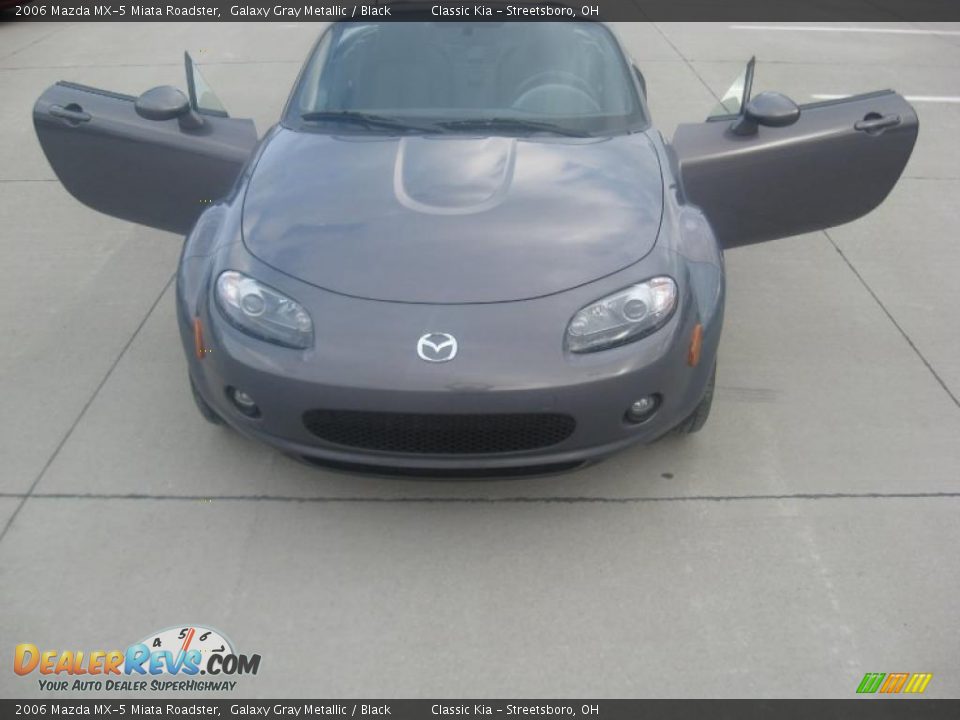 2006 Mazda MX-5 Miata Roadster Galaxy Gray Metallic / Black Photo #24