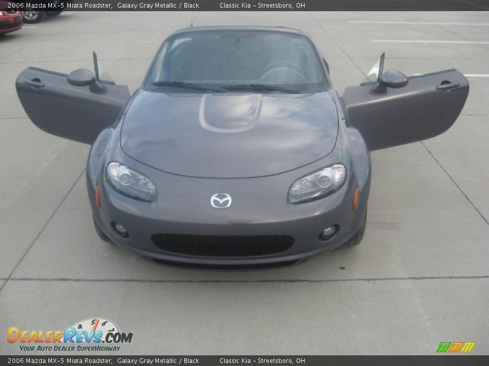 2006 Mazda MX-5 Miata Roadster Galaxy Gray Metallic / Black Photo #25