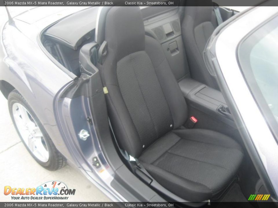2006 Mazda MX-5 Miata Roadster Galaxy Gray Metallic / Black Photo #27