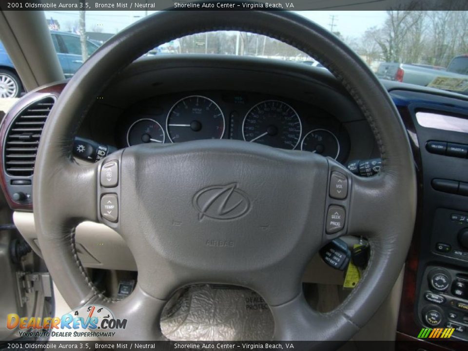 2001 Oldsmobile Aurora 3.5 Bronze Mist / Neutral Photo #16