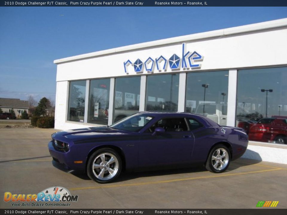 2010 Dodge Challenger R/T Classic Plum Crazy Purple Pearl / Dark Slate Gray Photo #4