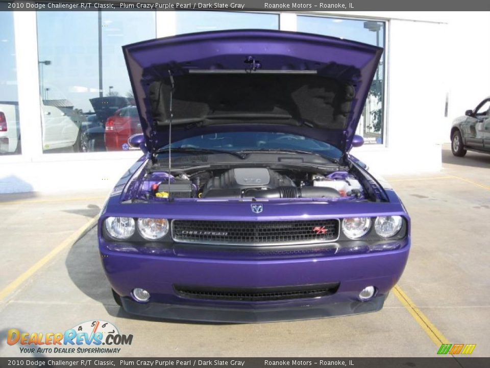 2010 Dodge Challenger R/T Classic Plum Crazy Purple Pearl / Dark Slate Gray Photo #6