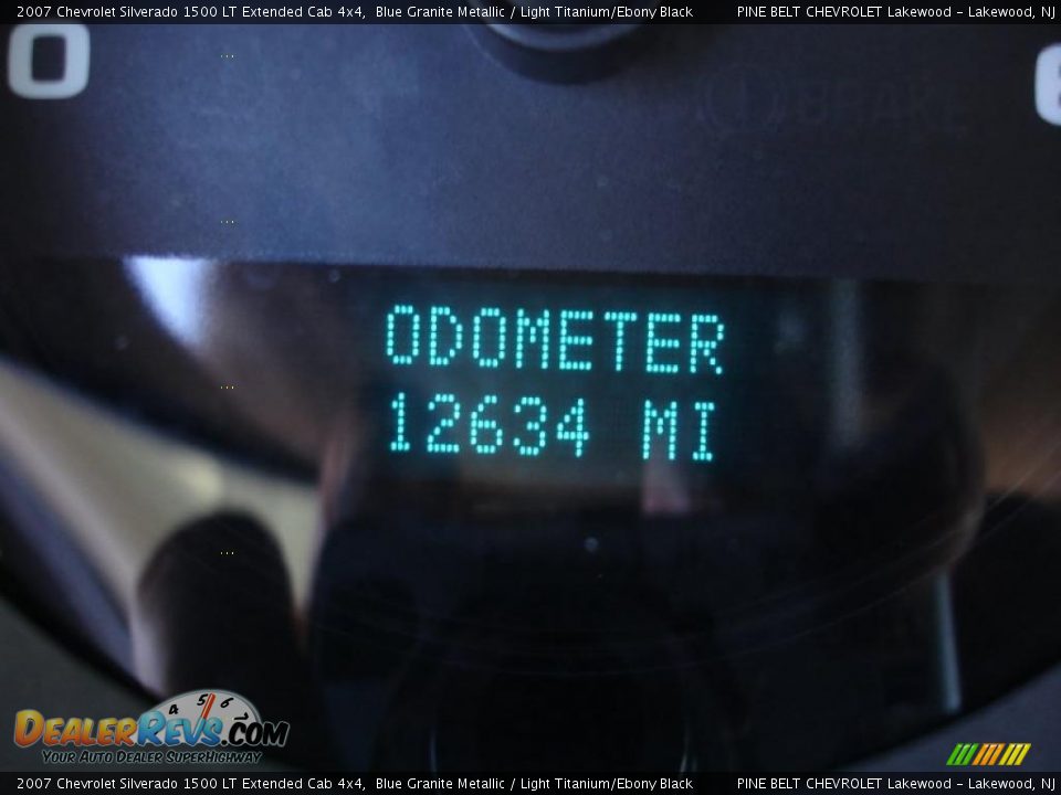 2007 Chevrolet Silverado 1500 LT Extended Cab 4x4 Blue Granite Metallic / Light Titanium/Ebony Black Photo #17