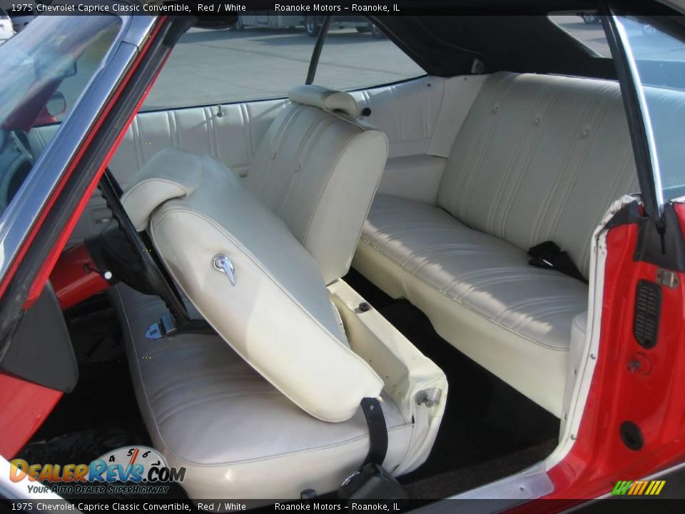 Rear Seat of 1975 Chevrolet Caprice Classic Convertible Photo #13
