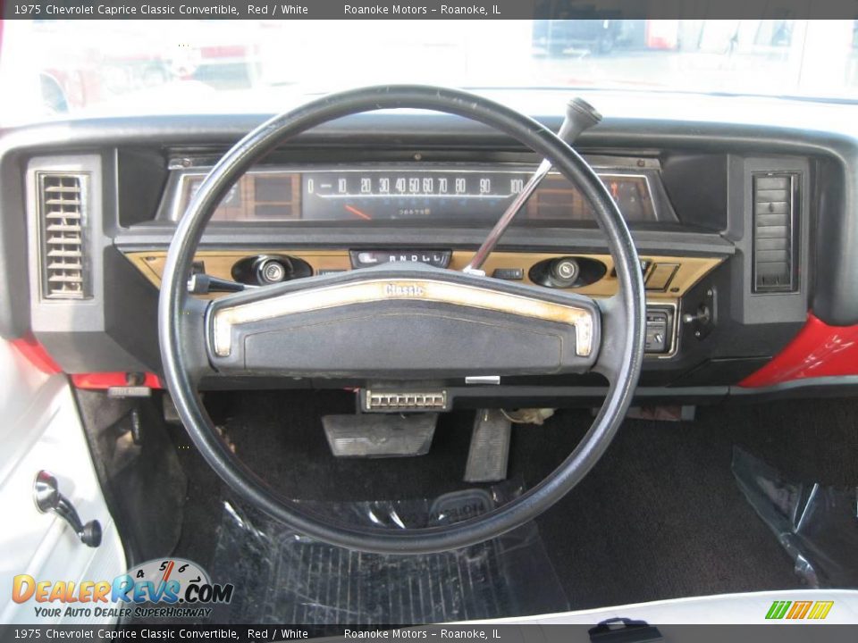 1975 Chevrolet Caprice Classic Convertible Steering Wheel Photo #14