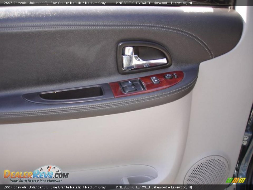 2007 Chevrolet Uplander LT Blue Granite Metallic / Medium Gray Photo #10