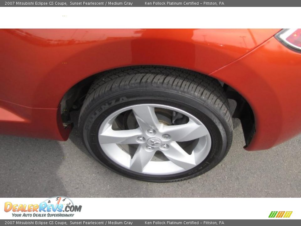 2007 Mitsubishi Eclipse GS Coupe Sunset Pearlescent / Medium Gray Photo #19