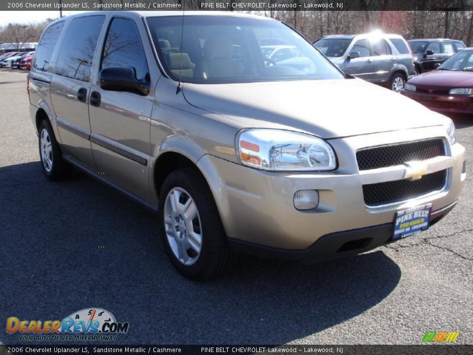 2006 Chevrolet Uplander LS Sandstone Metallic / Cashmere Photo #3